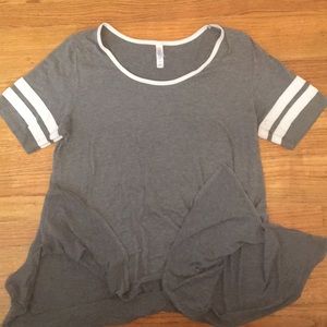 Lularoe perfect tee